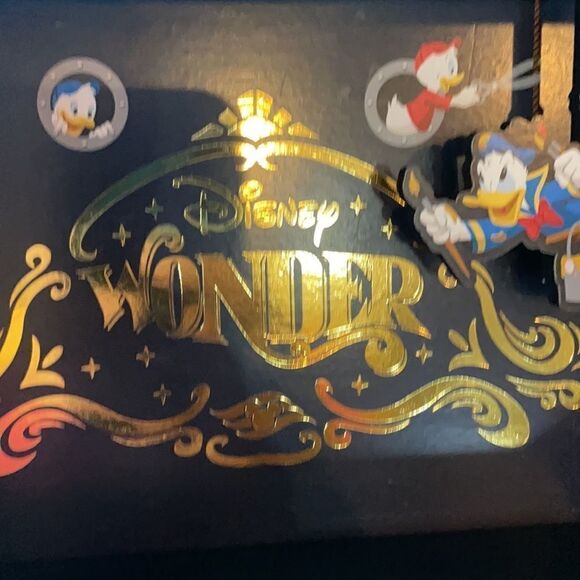 NIB Disney Cruise Shadow Box - Picture 6 of 6